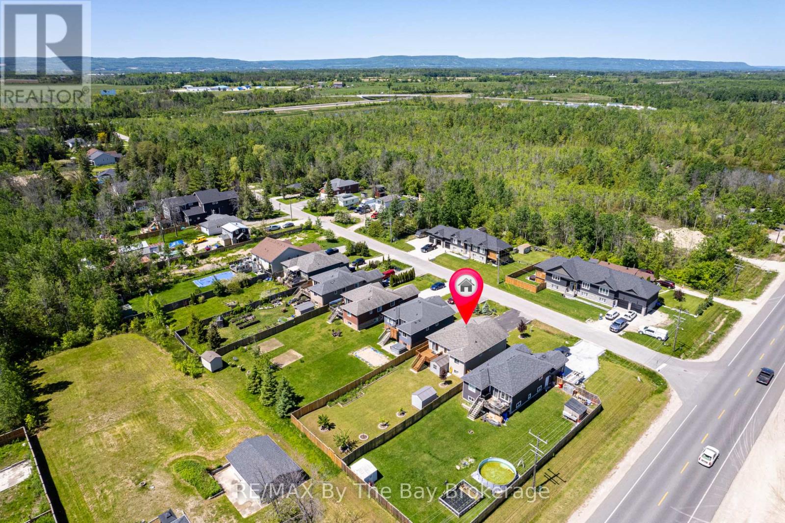 9 George Avenue, Wasaga Beach, Ontario  L9Z 2X9 - Photo 35 - S12052791