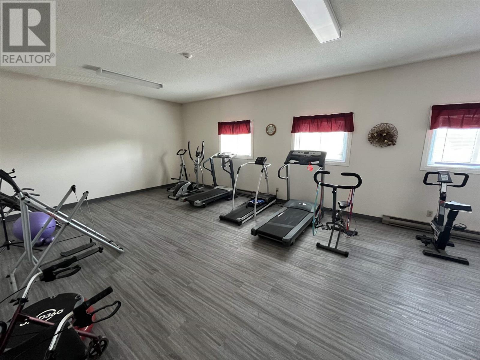 160 725 James Street S, Thunder Bay, Ontario  P7E 6N3 - Photo 23 - TB243383