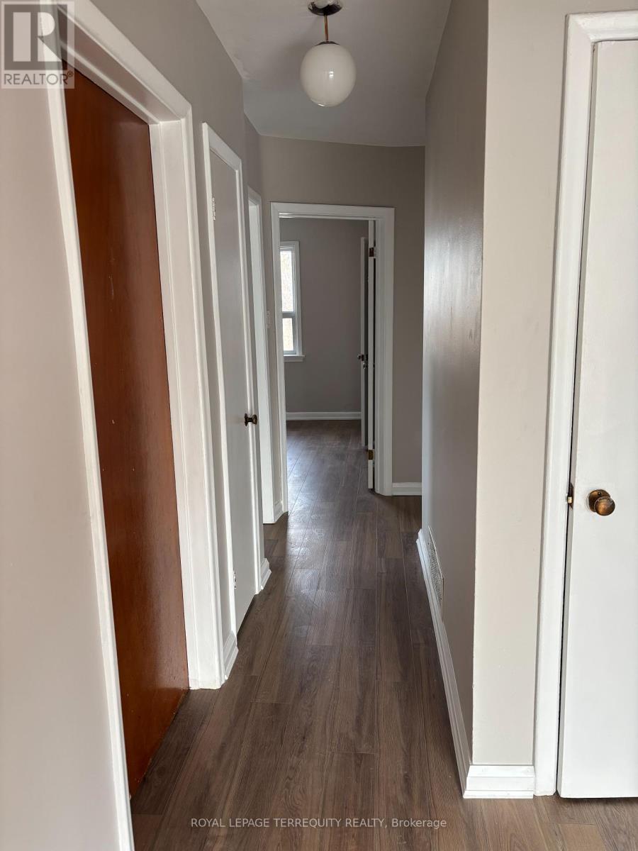 Main - 21 Hubert Avenue, Toronto, Ontario  M1K 1Z7 - Photo 4 - E12052870