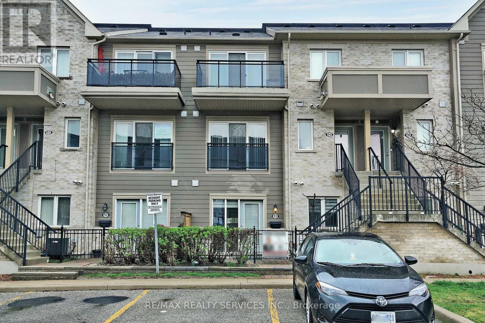 93 - 60 FAIRWOOD CIRCLE, brampton (sandringham-wellington), Ontario