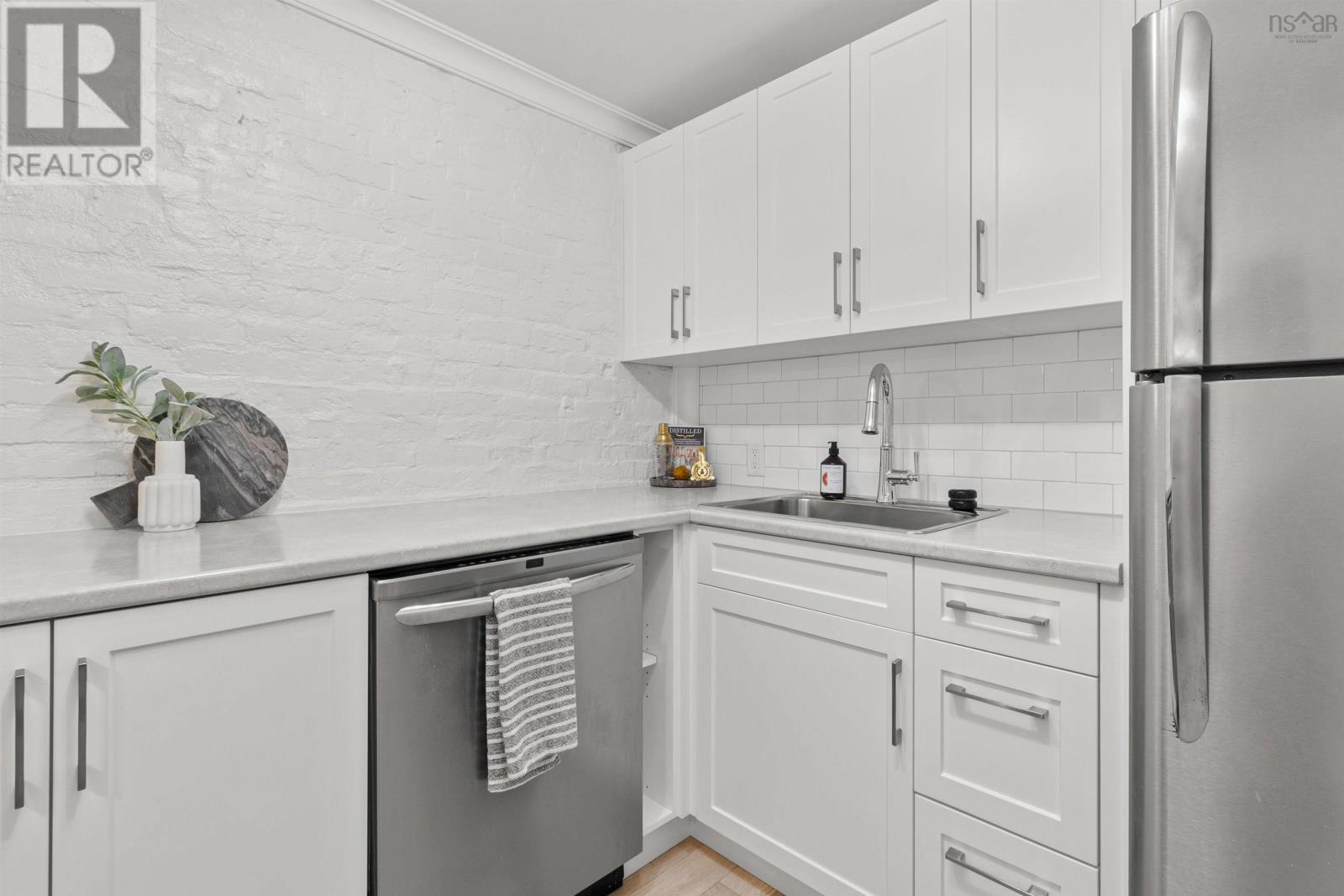 1356 Queen Street, Halifax, Nova Scotia  B3J 2H5 - Photo 10 - 202506371