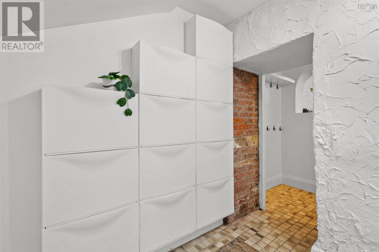 1356 Queen Street, Halifax, Nova Scotia  B3J 2H5 - Photo 3 - 202506371