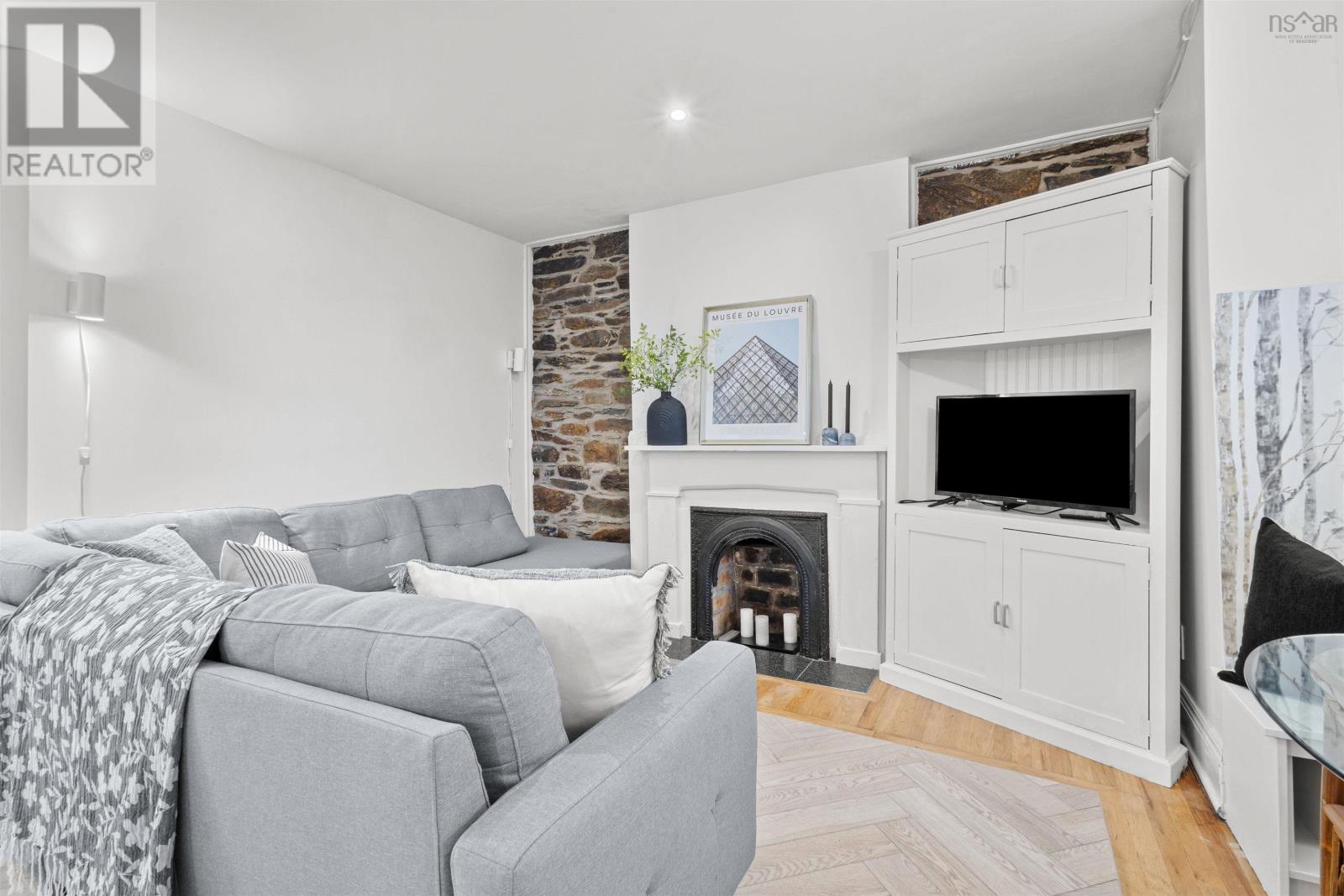 1356 Queen Street, Halifax, Nova Scotia  B3J 2H5 - Photo 7 - 202506371