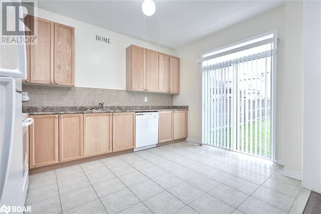 32 Legion Way, Angus, Ontario  L0M 1B5 - Photo 3 - 40711290