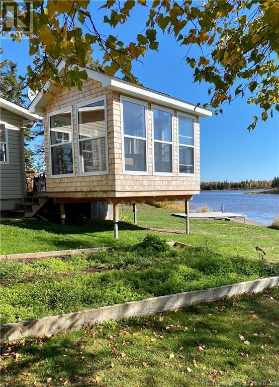 Property at 47 Clear View Road image 3
