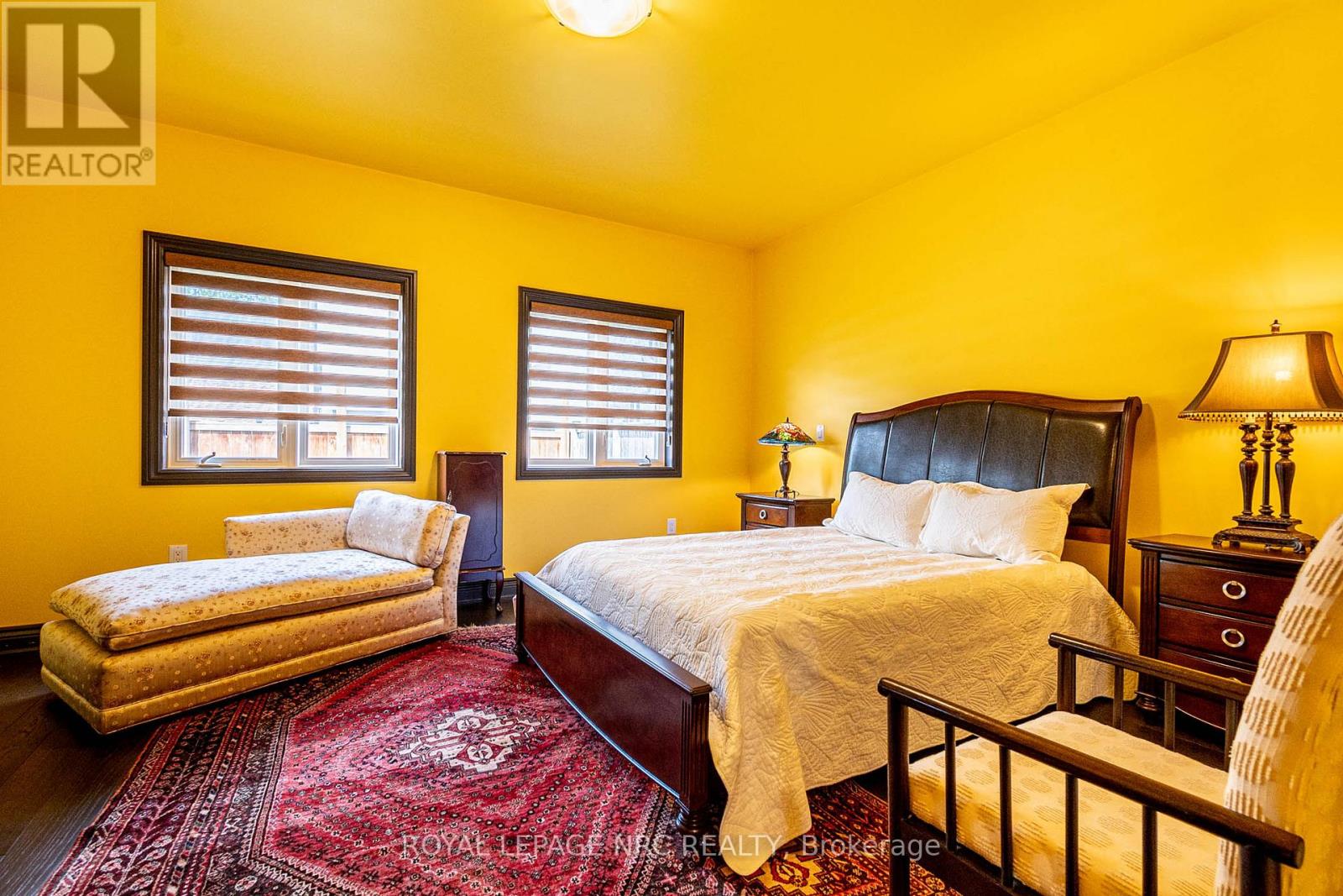4807 Zimmerman Avenue, Niagara Falls (Downtown), Ontario  L2E 3N1 - Photo 15 - X12052899