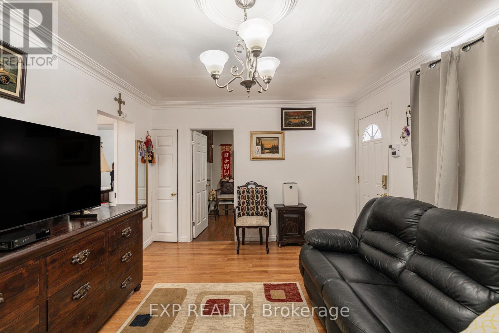 Property at 4 HOMEWOOD AVENUE image 5