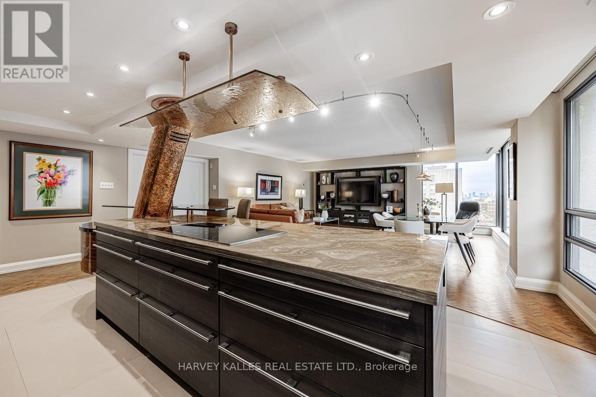 Property at PH09 - 447 WALMER ROAD image 3