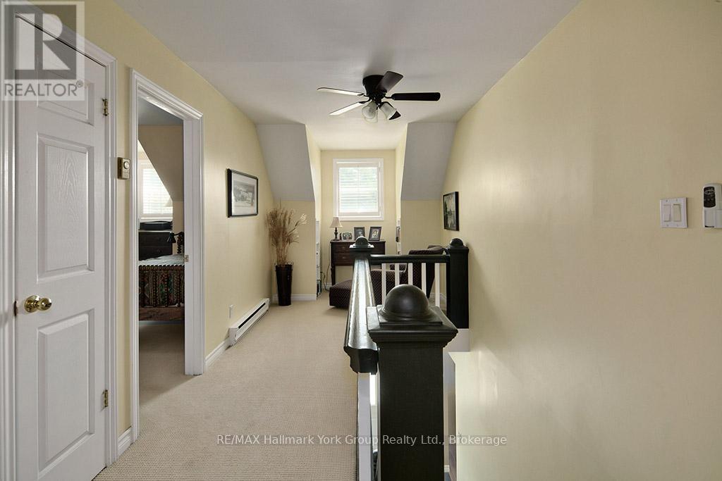 788267 Grey 13 Road, Blue Mountains, Ontario  N0H 1J0 - Photo 39 - X12053057
