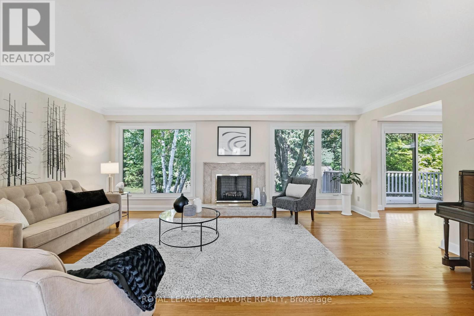Property at 30 HI MOUNT DRIVE image 5