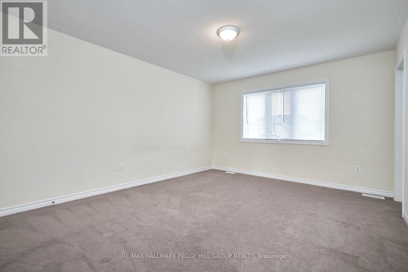 32 Legion Way, Essa, Ontario  L0M 1B5 - Photo 7 - N12053102