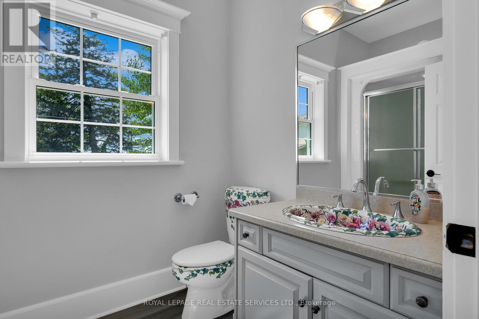199 Niagara Street, Niagara-On-The-Lake, Ontario  L0S 1J0 - Photo 21 - X12053025