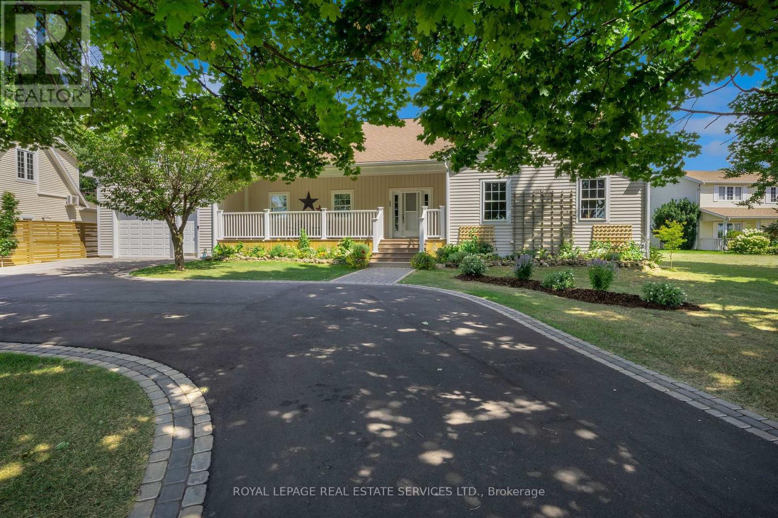 Property at 199 NIAGARA STREET image 4