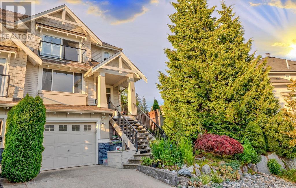 9 HICKORY DRIVE, Port Moody, British Columbia