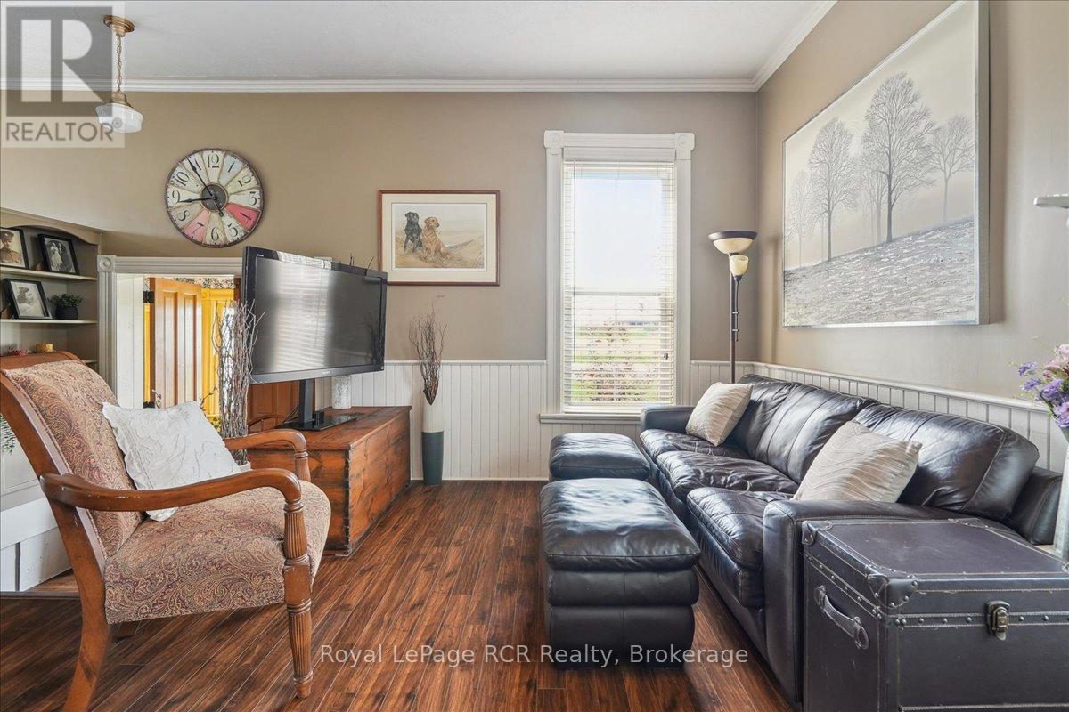 1212 Bruce Road 40, Arran-Elderslie, Ontario  N0H 1L0 - Photo 10 - X12053165