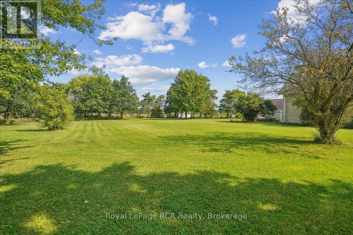 1212 Bruce Road 40, Arran-Elderslie, Ontario  N0H 1L0 - Photo 34 - X12053165