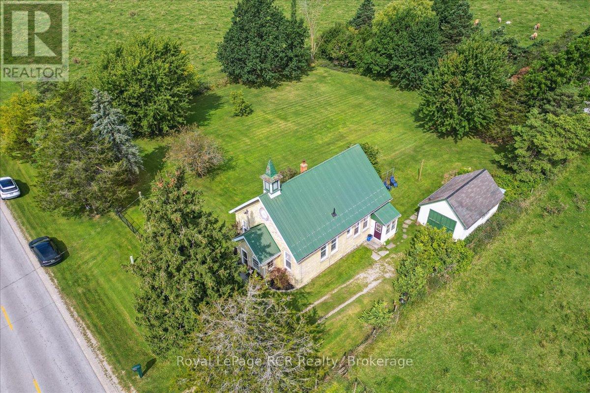 1212 Bruce Road 40, Arran-Elderslie, Ontario  N0H 1L0 - Photo 38 - X12053165