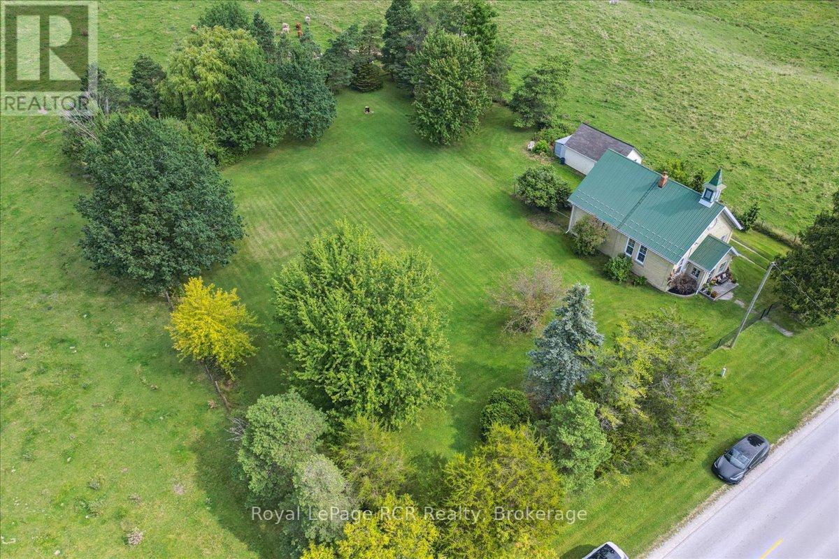 1212 Bruce Road 40, Arran-Elderslie, Ontario  N0H 1L0 - Photo 40 - X12053165