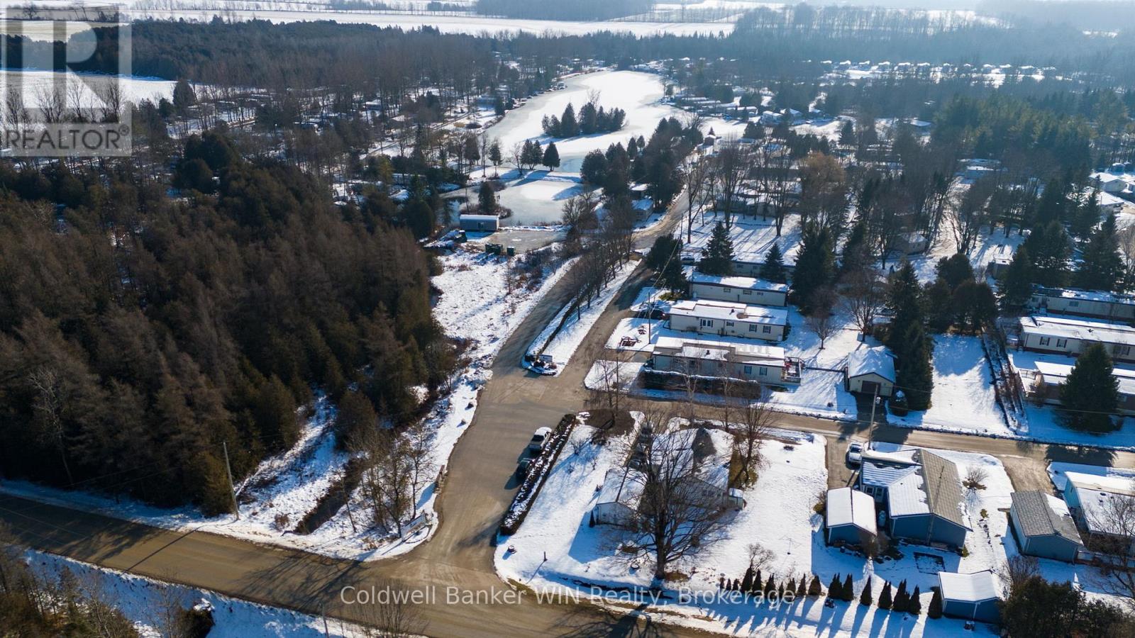 14 Grand Vista Drive, Wellington North, Ontario  N0G 2L0 - Photo 25 - X12053204