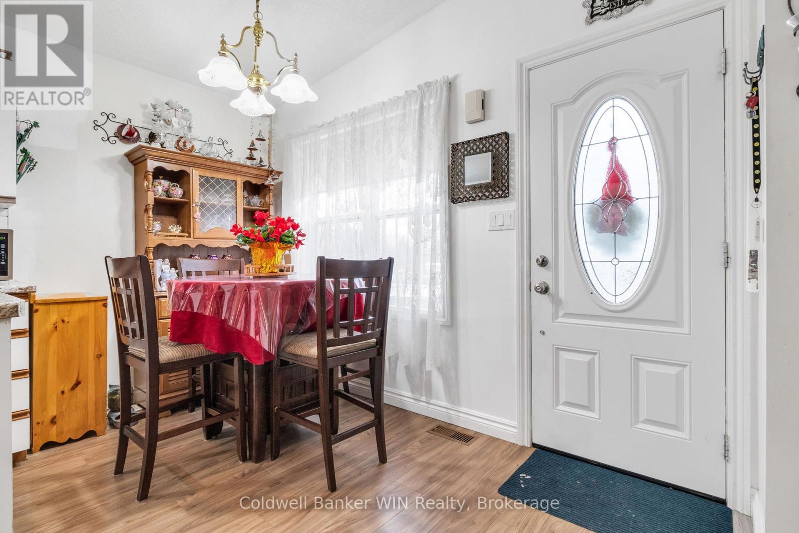14 Grand Vista Drive, Wellington North, Ontario  N0G 2L0 - Photo 7 - X12053204