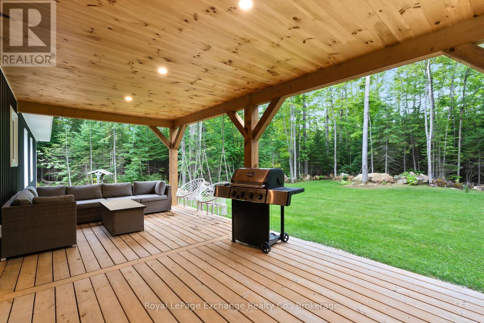 668 Bruce Road 9, South Bruce Peninsula, Ontario  N0H 2T0 - Photo 16 - X12053236