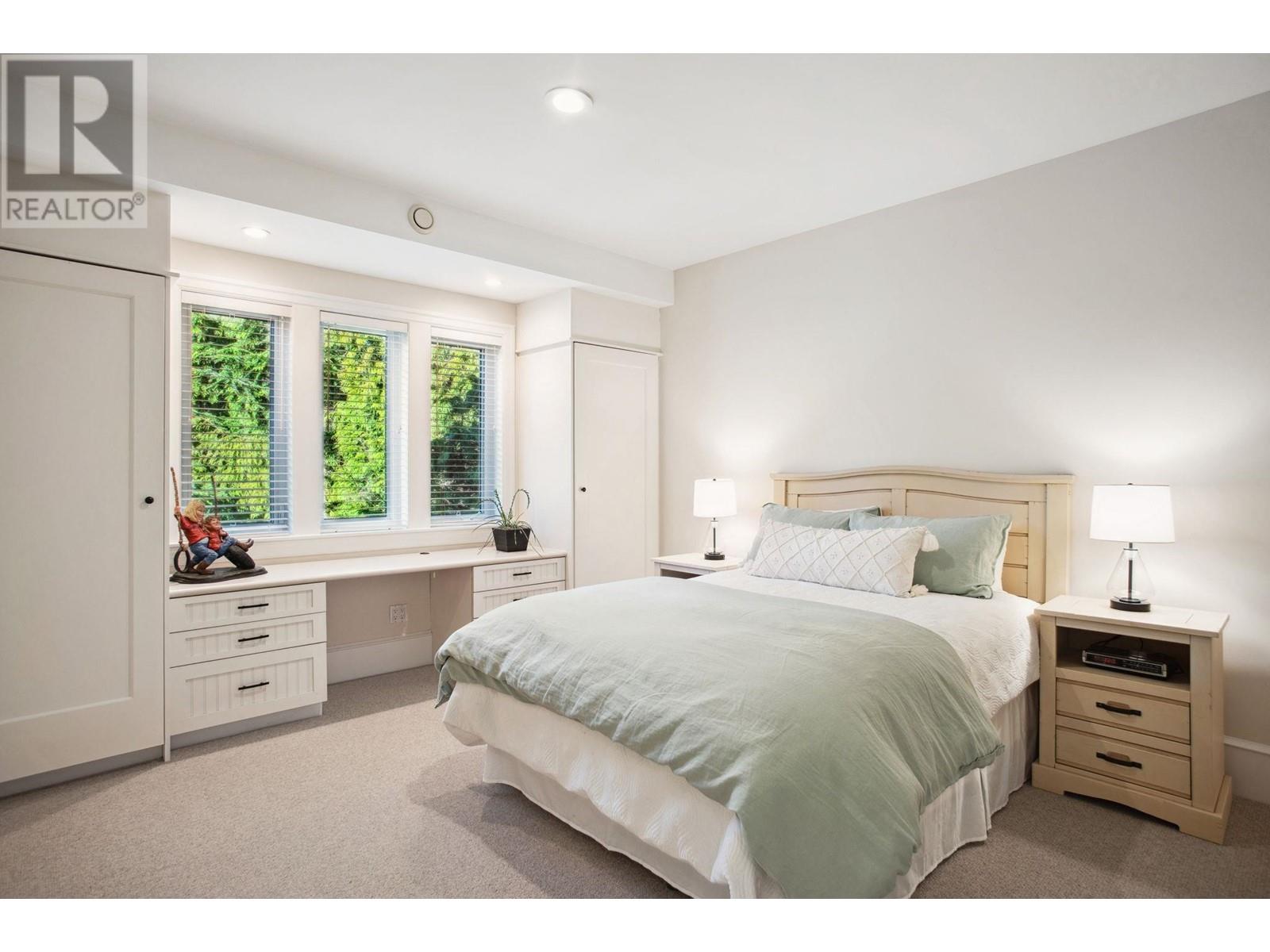 4668 Headland Drive, West Vancouver, British Columbia  V7W 3J3 - Photo 22 - R2984177
