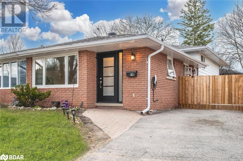 Property at 24B BERNICK Drive image 1