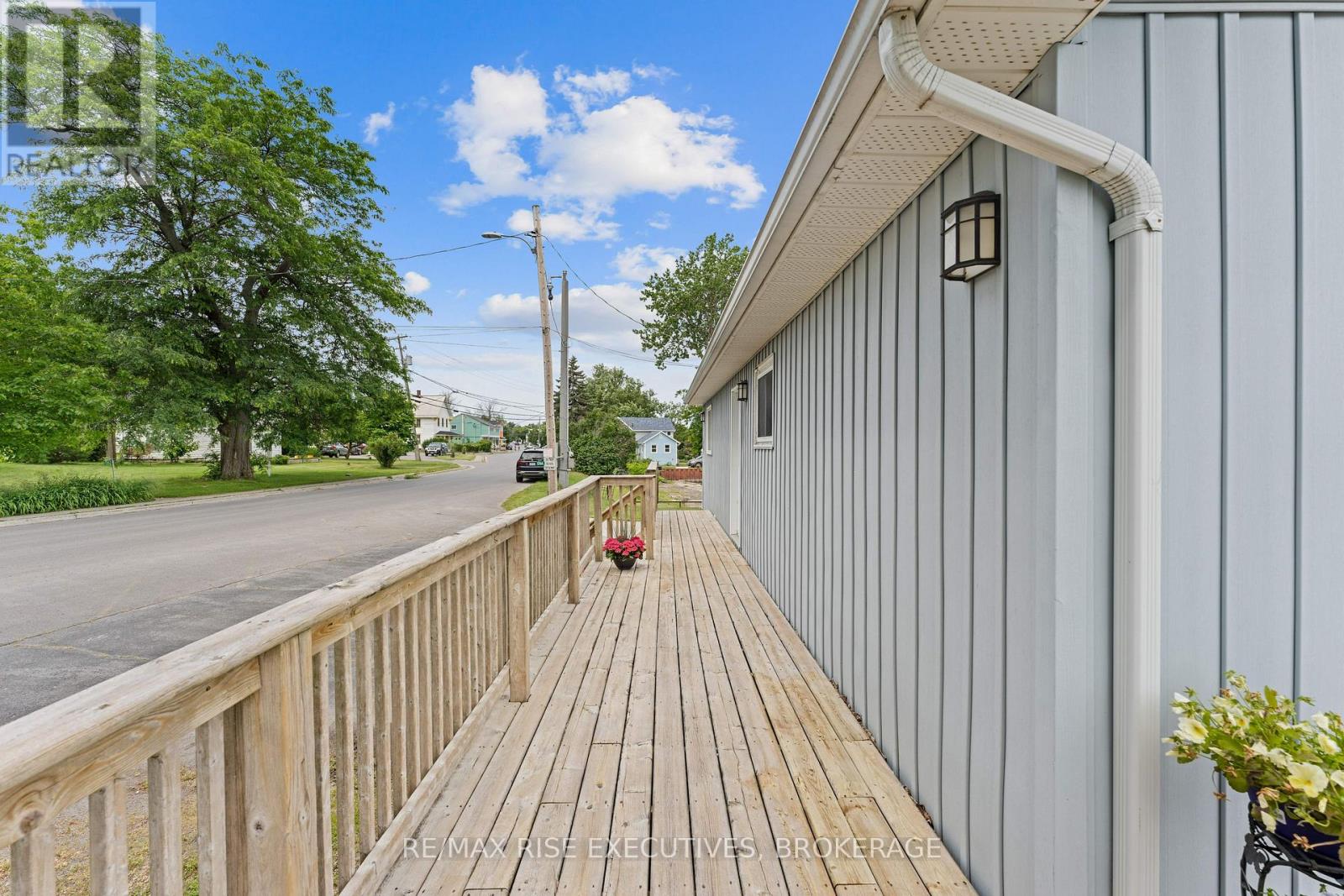 1266 Highway 96, Frontenac Islands, Ontario  K0H 2Y0 - Photo 13 - X12053322