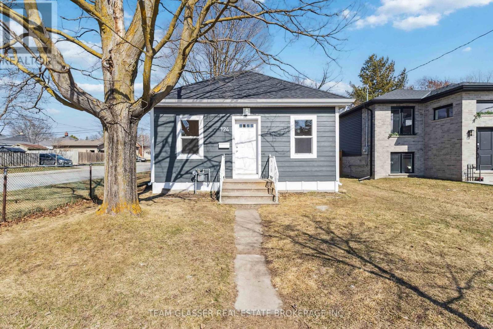 Property at 124 BRISBIN STREET image 1