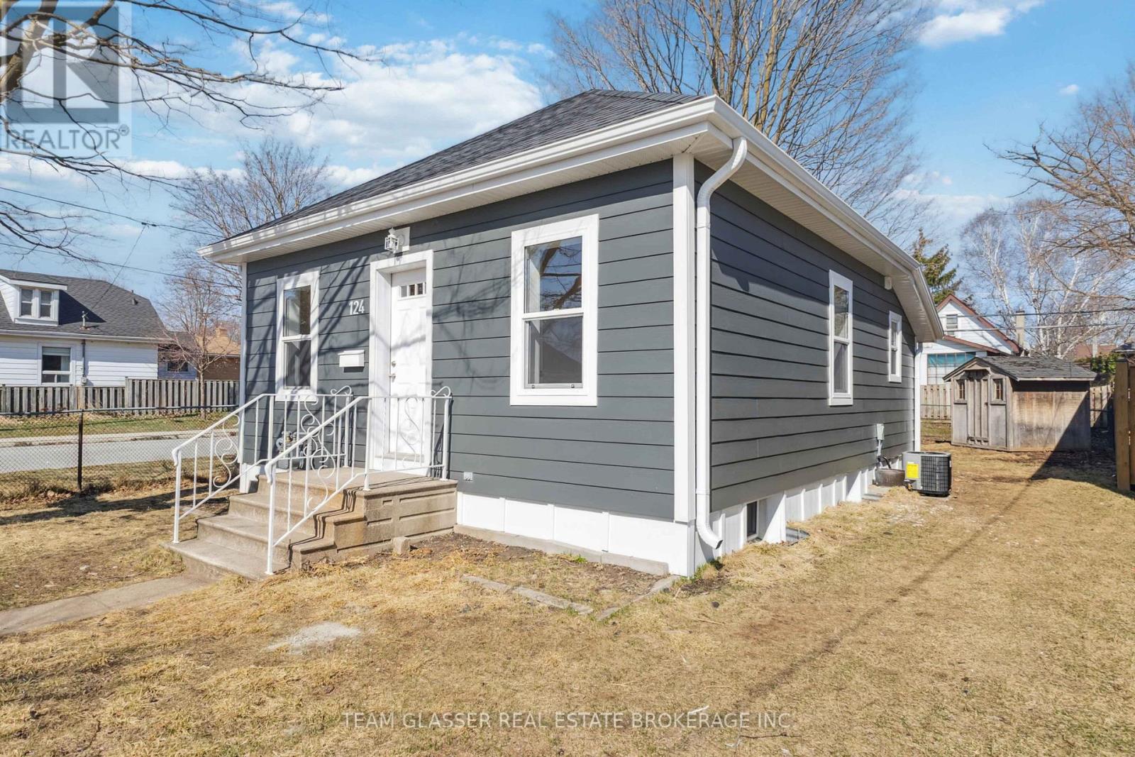 Property at 124 BRISBIN STREET image 2