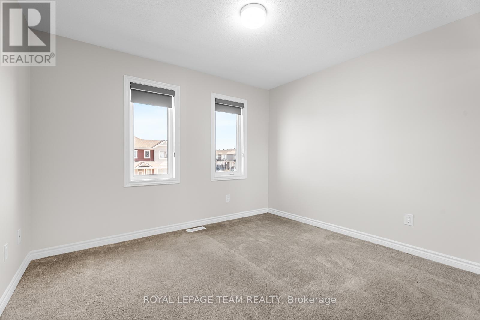 13 Bermondsey Way, Ottawa, Ontario  K2S 2Y7 - Photo 19 - X12053329