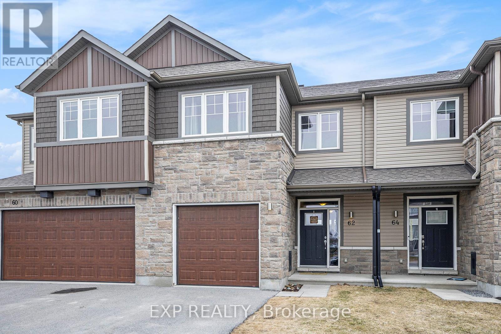 62 Riddell Street, Carleton Place, Ontario  K7C 0J8 - Photo 2 - X12053366