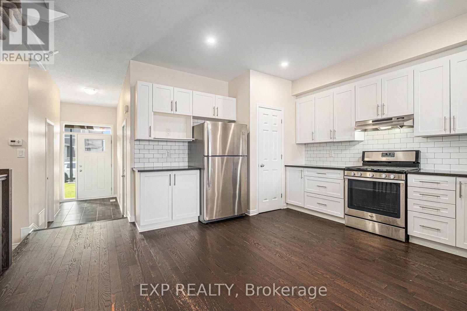 62 Riddell Street, Carleton Place, Ontario  K7C 0J8 - Photo 20 - X12053366