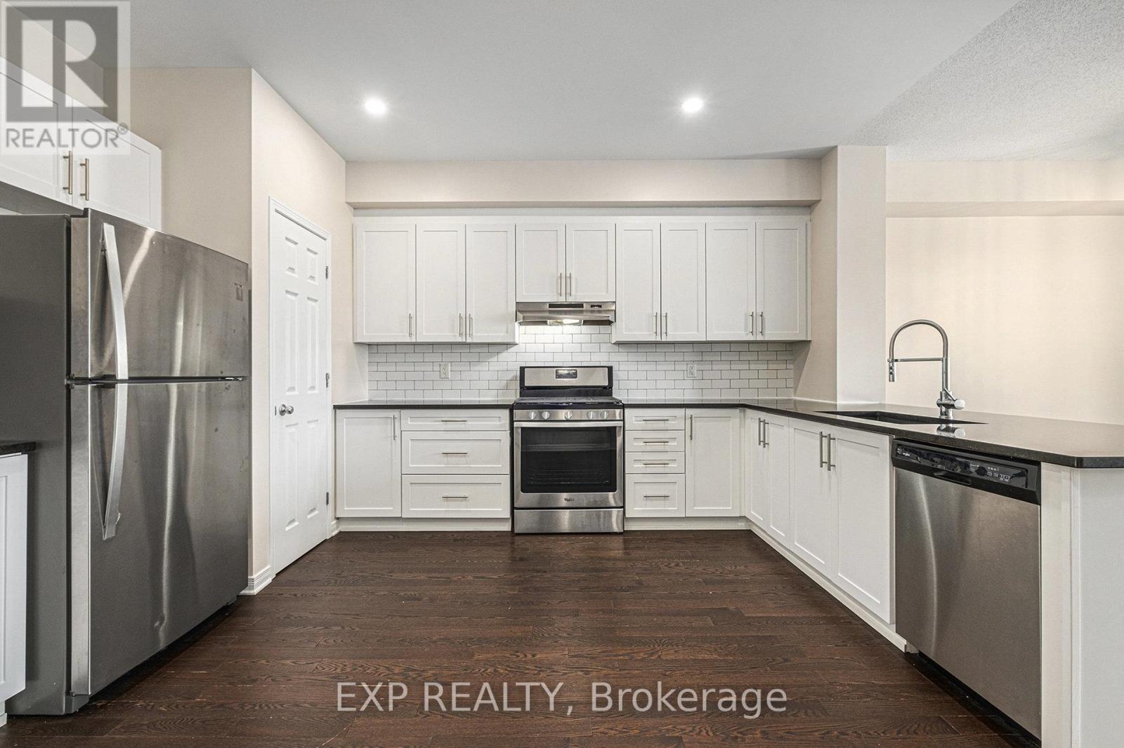 62 Riddell Street, Carleton Place, Ontario  K7C 0J8 - Photo 29 - X12053366