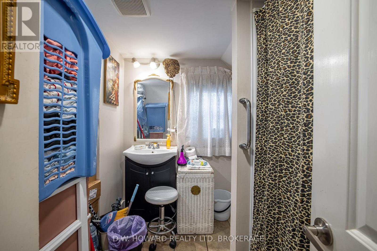 474 Lakeshore Road, Fort Erie, Ontario  L2A 1B5 - Photo 30 - X12053484