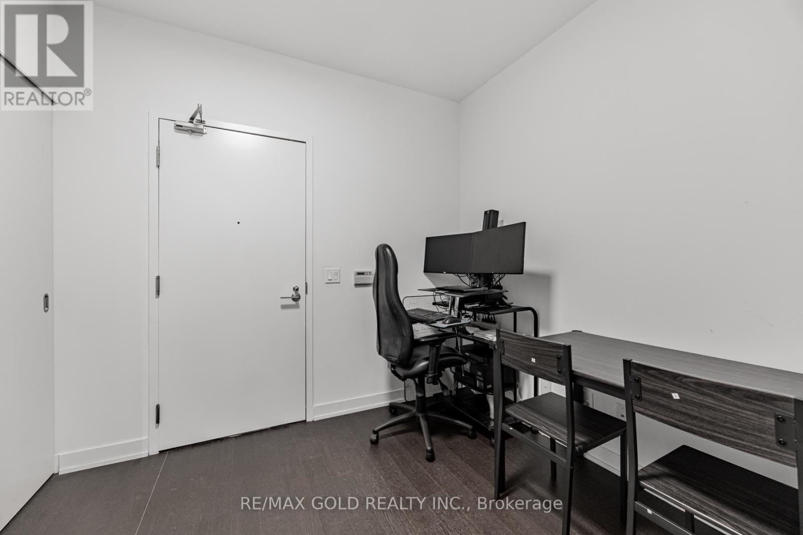 438 - 1030 King Street W, Toronto, Ontario  M6K 3N3 - Photo 4 - C12051350