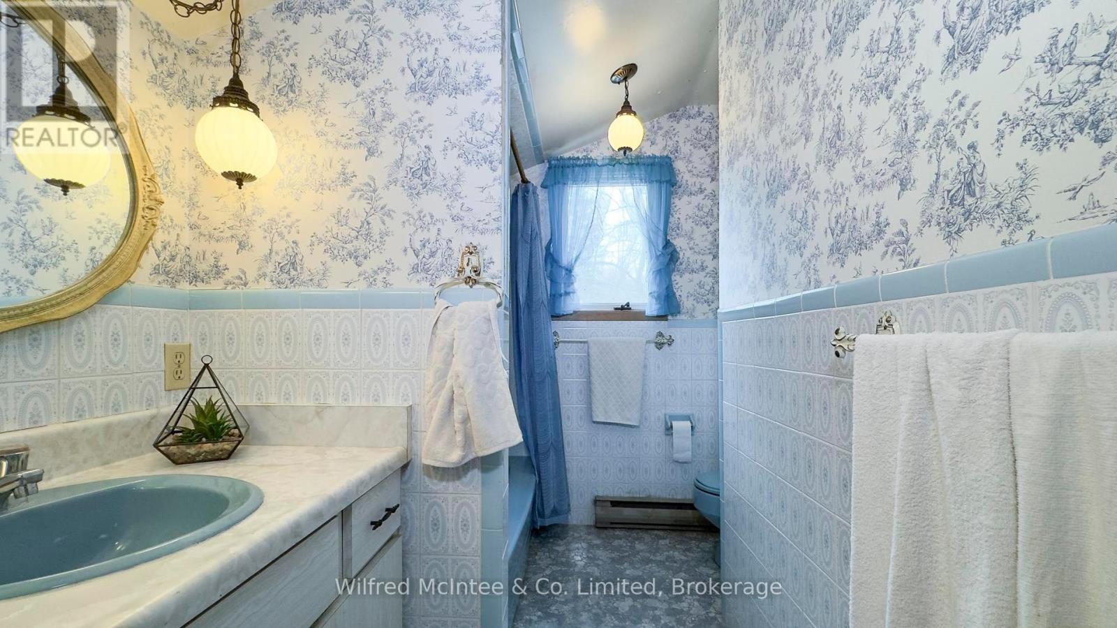 38113 Belgrave Road, Ashfield-Colborne-Wawanosh, Ontario  N0G 1E0 - Photo 30 - X12053300