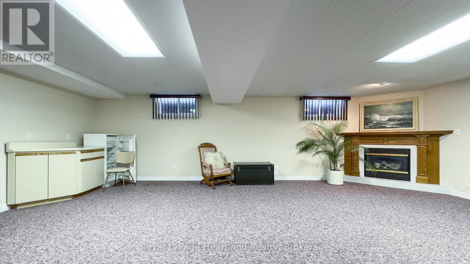 243 Martha Street, Goderich, Ontario  N7A 3B4 - Photo 28 - X12053466