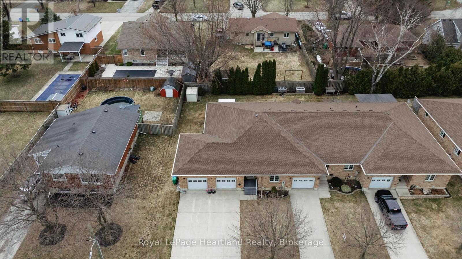 243 Martha Street, Goderich, Ontario  N7A 3B4 - Photo 37 - X12053466