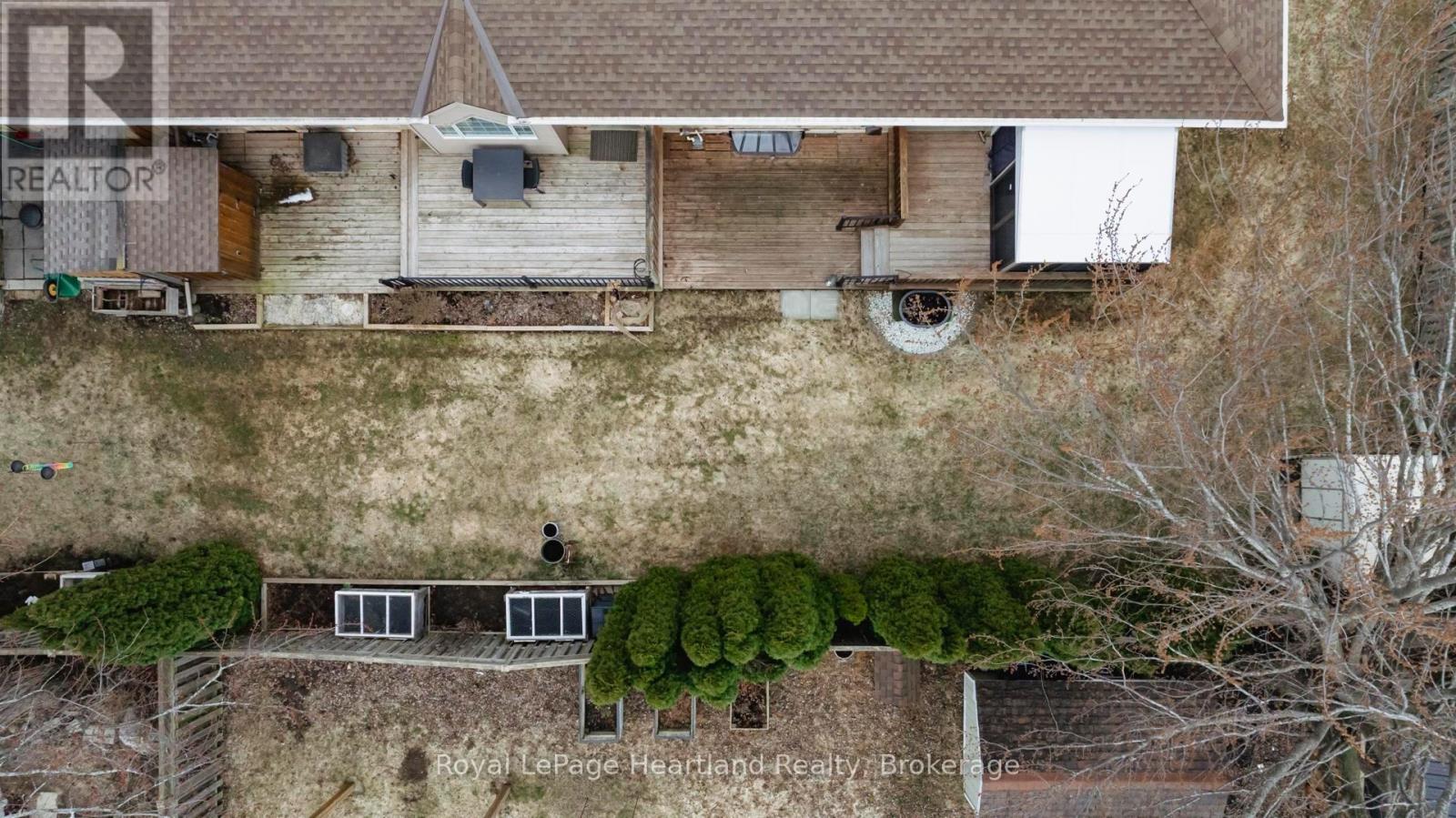 243 Martha Street, Goderich, Ontario  N7A 3B4 - Photo 40 - X12053466
