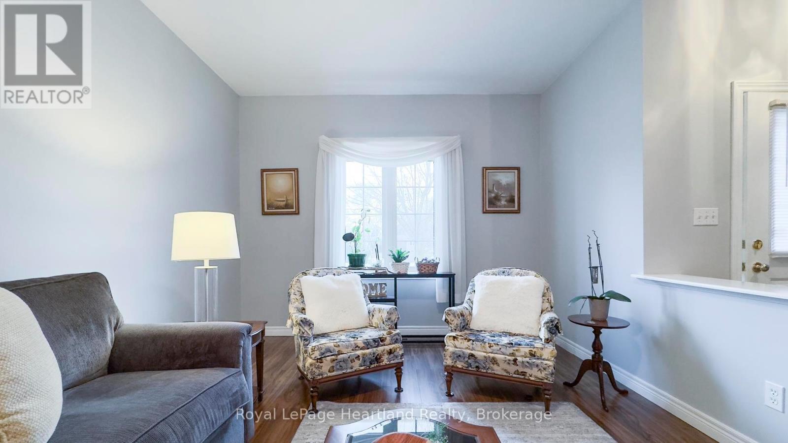 243 Martha Street, Goderich, Ontario  N7A 3B4 - Photo 6 - X12053466