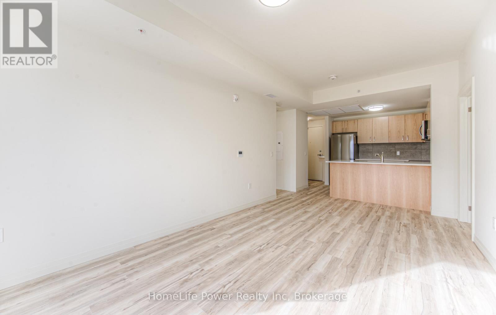 203 - 301 Westmount Road, Kitchener, Ontario  N2M 5M9 - Photo 18 - X12053486