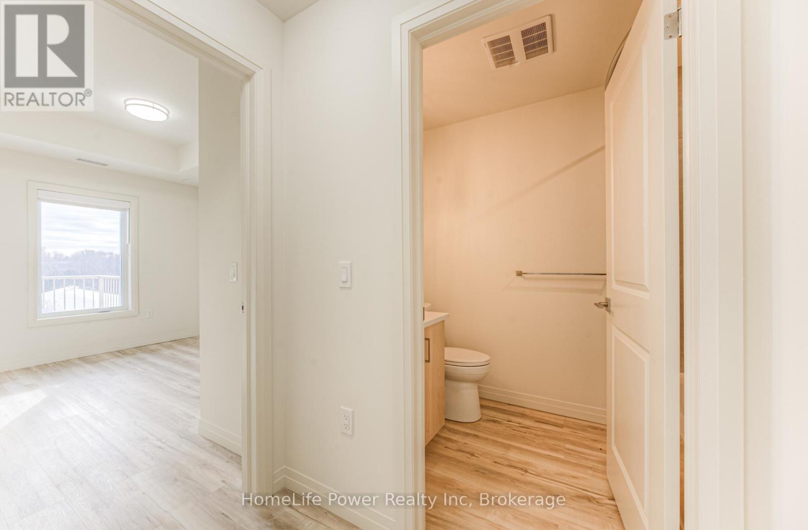 203 - 301 Westmount Road, Kitchener, Ontario  N2M 5M9 - Photo 19 - X12053486