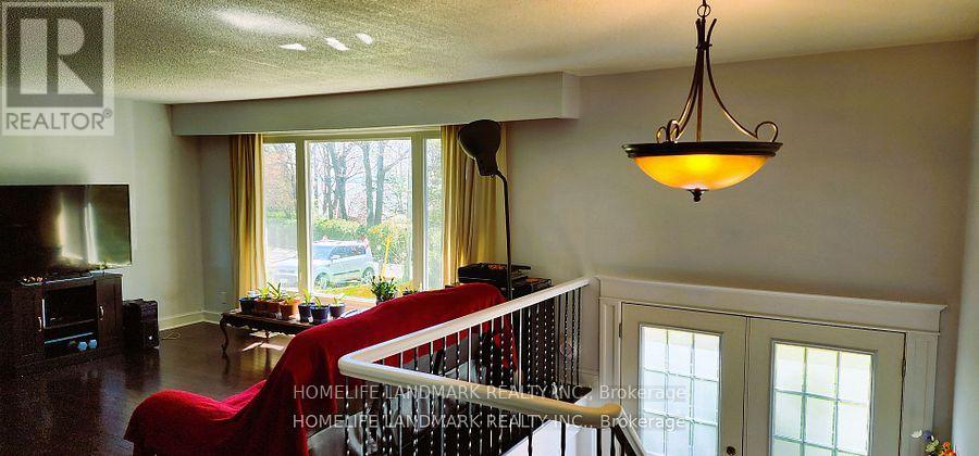 Property at 41 PETTET DRIVE image 5