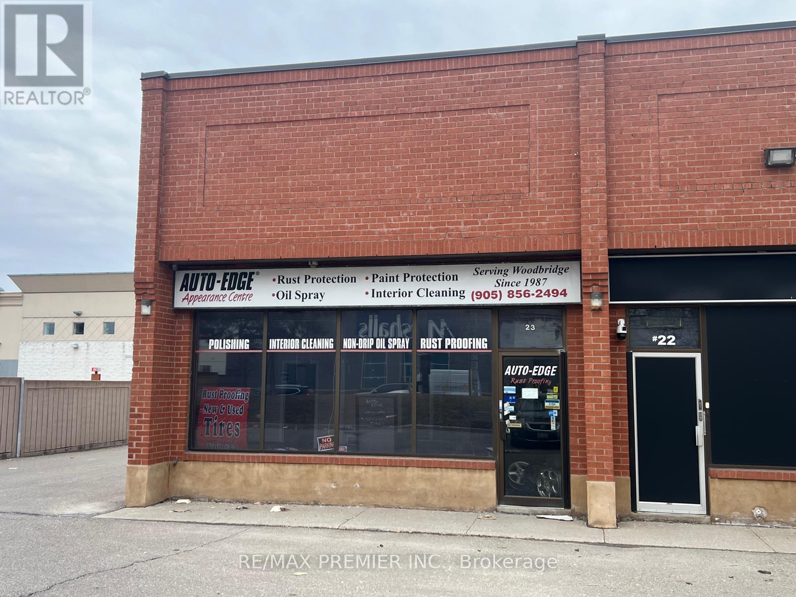Property at 23 - 180 WINGES ROAD image 1