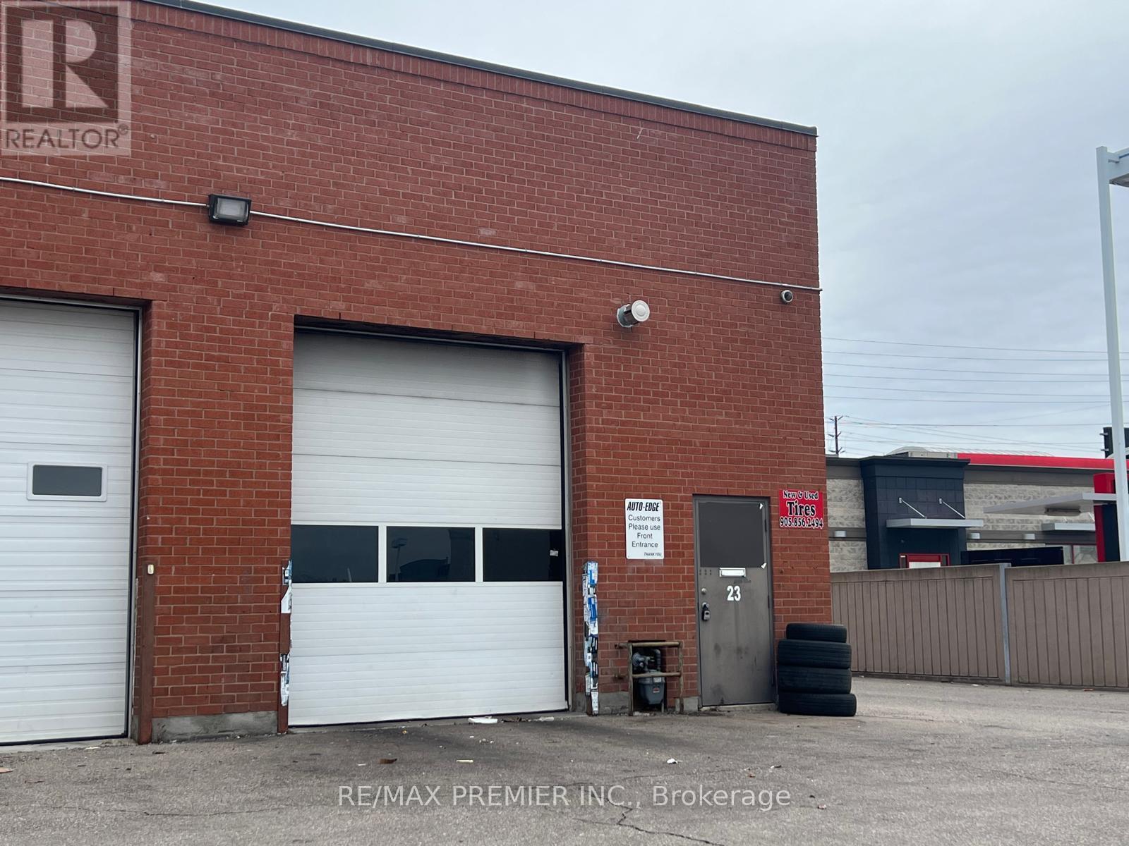 23 - 180 Winges Road, Vaughan, Ontario  L4L 9L9 - Photo 5 - N12053426