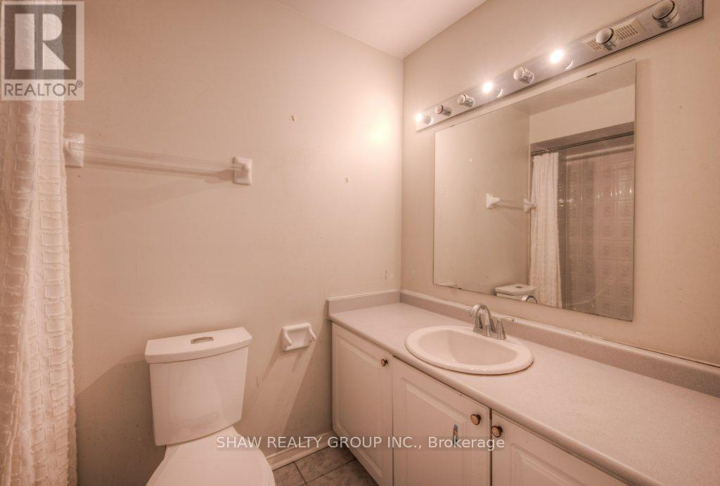 5134 Des Jardines Drive, Burlington, Ontario  L7L 6L7 - Photo 25 - W12053351