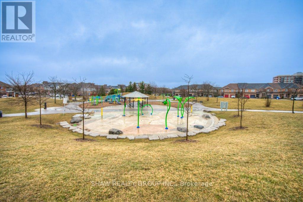 5134 Des Jardines Drive, Burlington, Ontario  L7L 6L7 - Photo 41 - W12053351