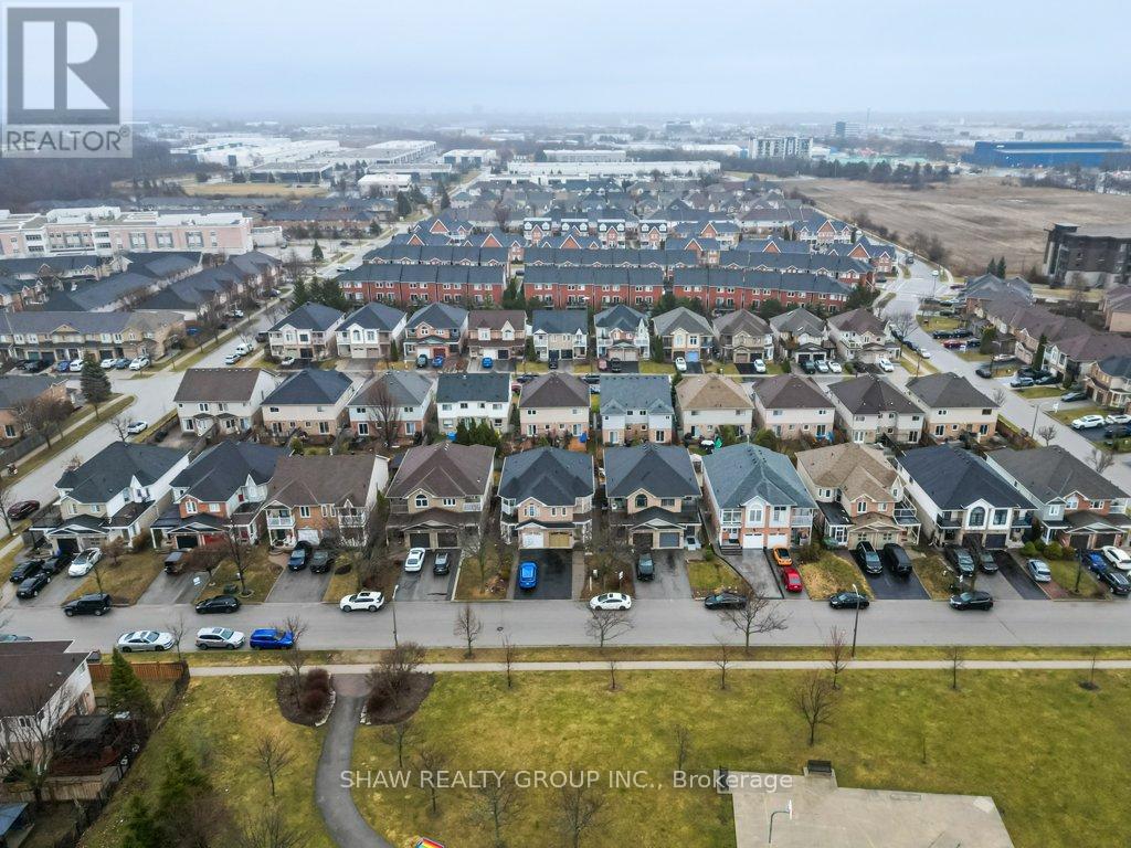 5134 Des Jardines Drive, Burlington, Ontario  L7L 6L7 - Photo 45 - W12053351