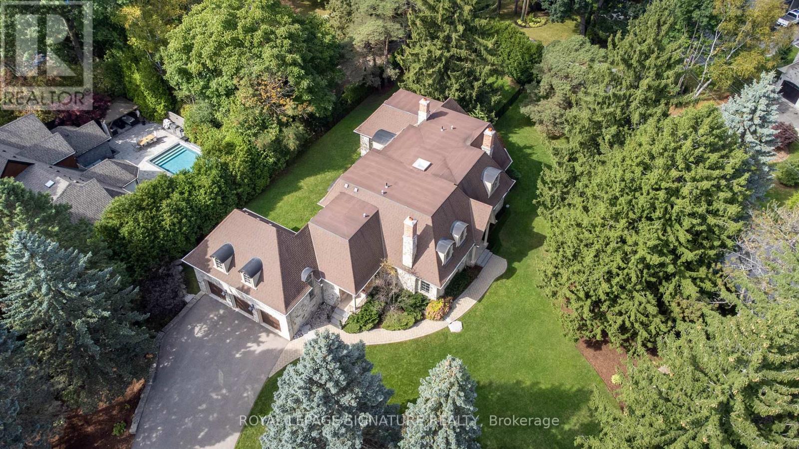 Property at 1161 TECUMSEH PARK DRIVE image 3
